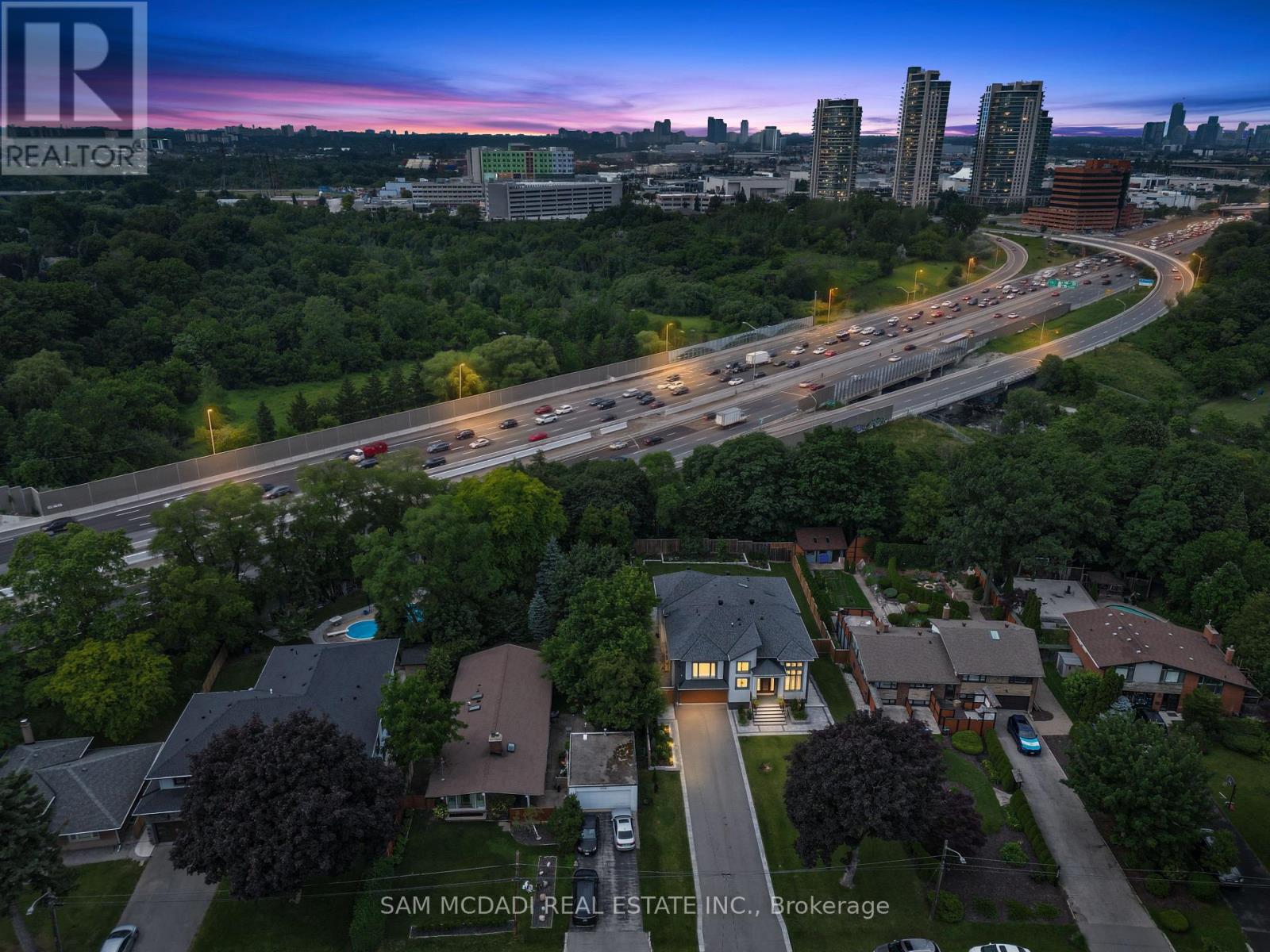 1750 Lincolnshire Boulevard, Mississauga, Ontario  L5E 2S7 - Photo 4 - W13785256