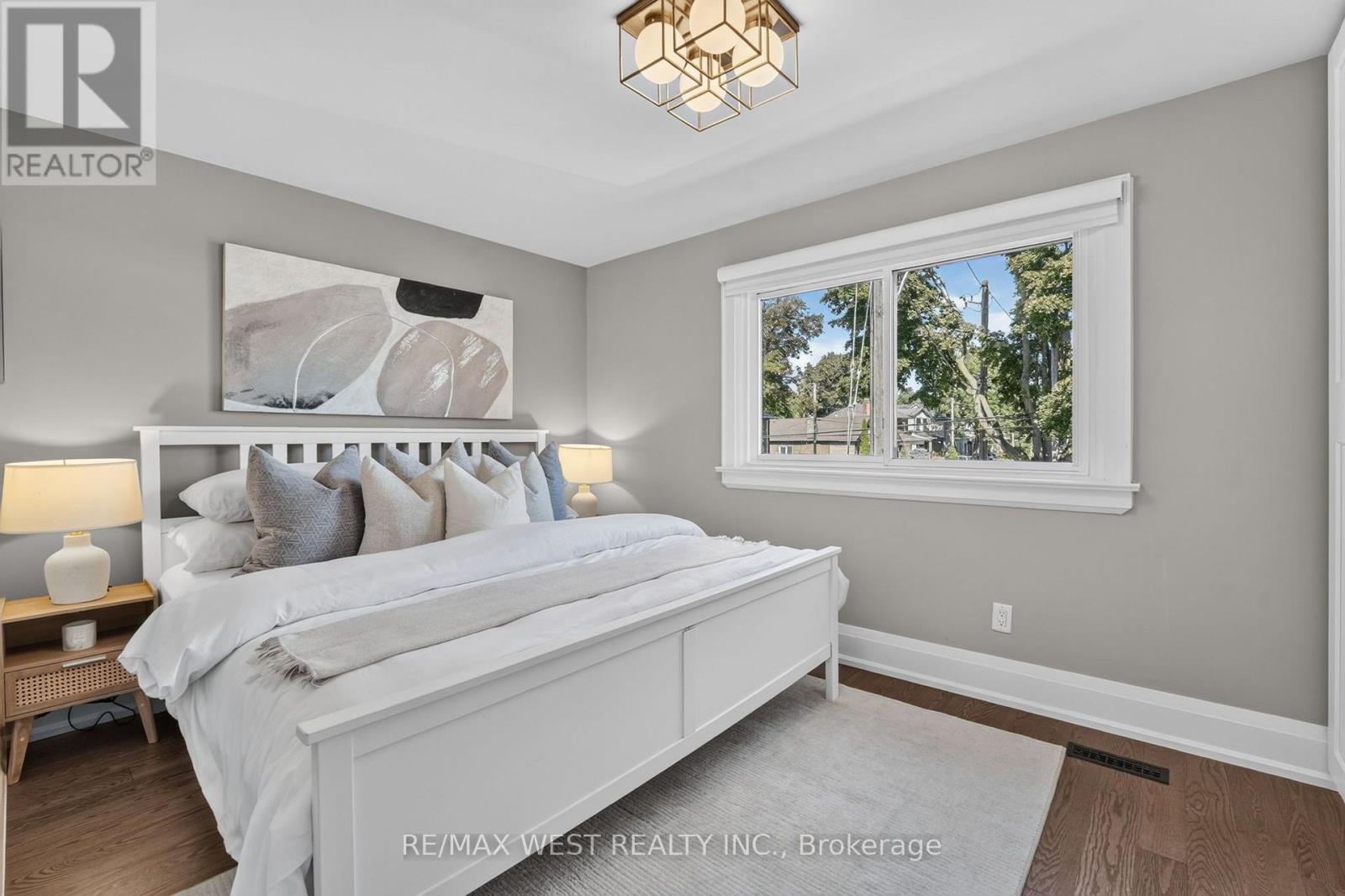 47 Deforest Road, Toronto, Ontario  M6S 1J1 - Photo 17 - W13785306