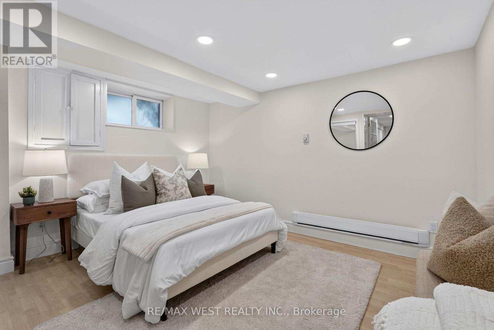 47 Deforest Road, Toronto, Ontario  M6S 1J1 - Photo 24 - W13785306