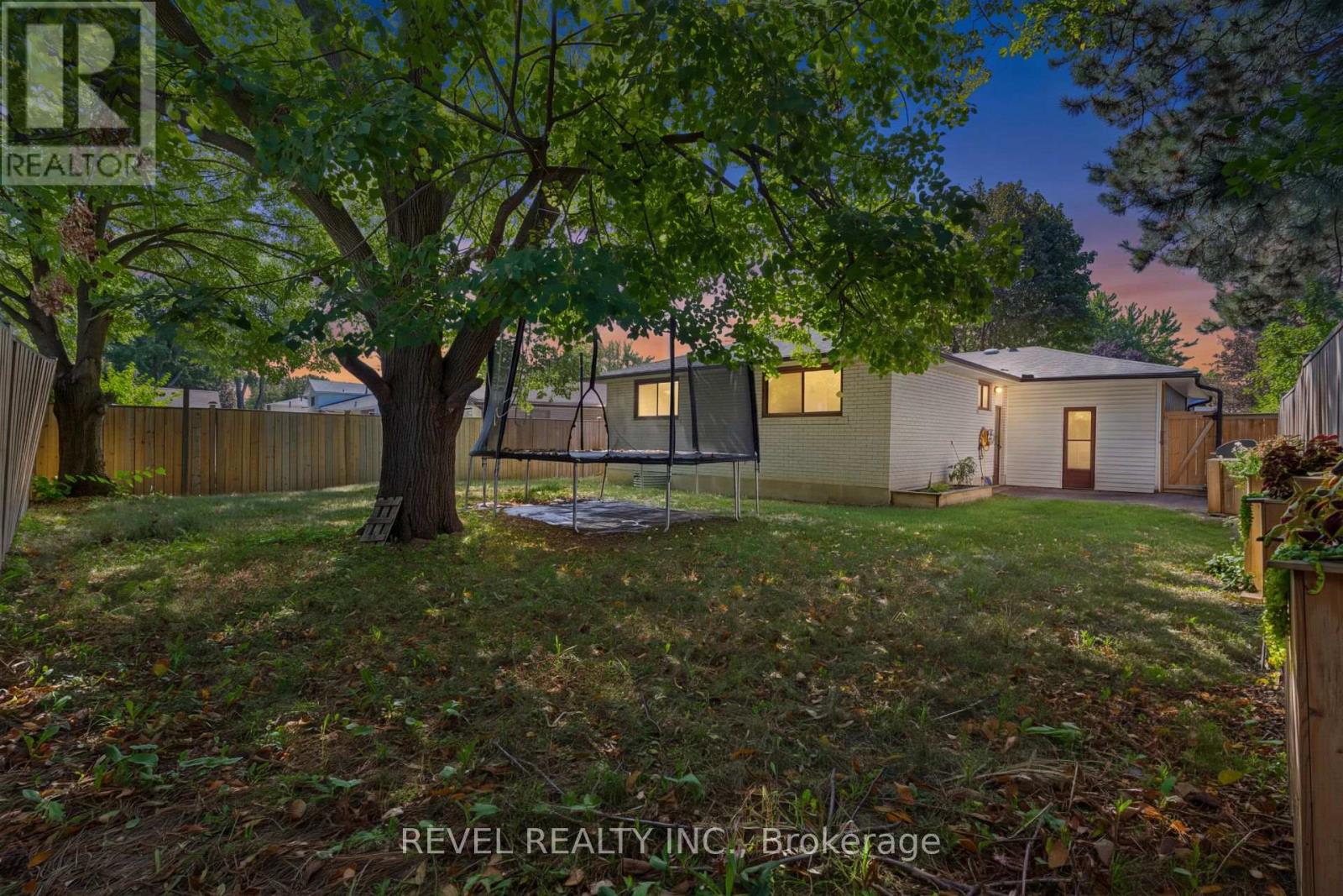 374 Bartley Bull Parkway, Brampton, Ontario  L6W 2L8 - Photo 31 - W13785340