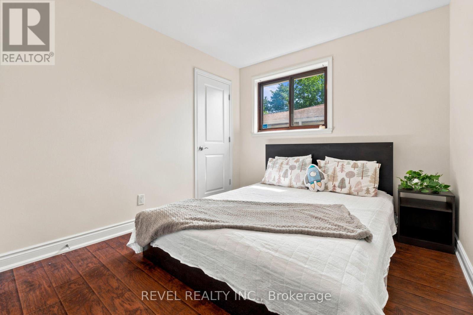 374 Bartley Bull Parkway, Brampton, Ontario  L6W 2L8 - Photo 9 - W13785340