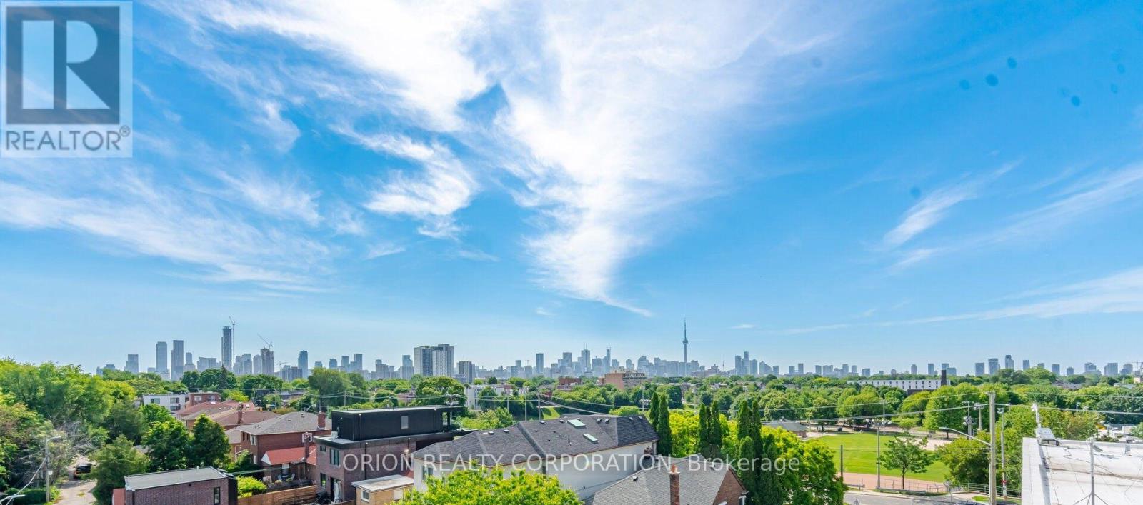 6 St Raymond Heights, Toronto, Ontario  M6G 4C2 - Photo 30 - W13785366