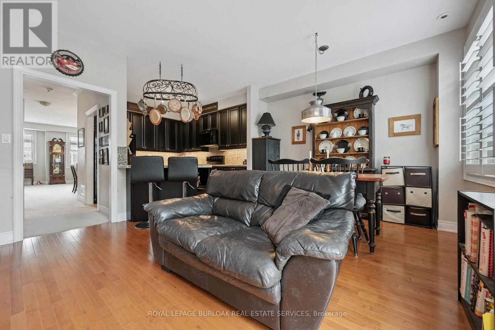 1983 Rackus Crescent, Mississauga, Ontario L5J 0A6 - Photo 13 - W13785374