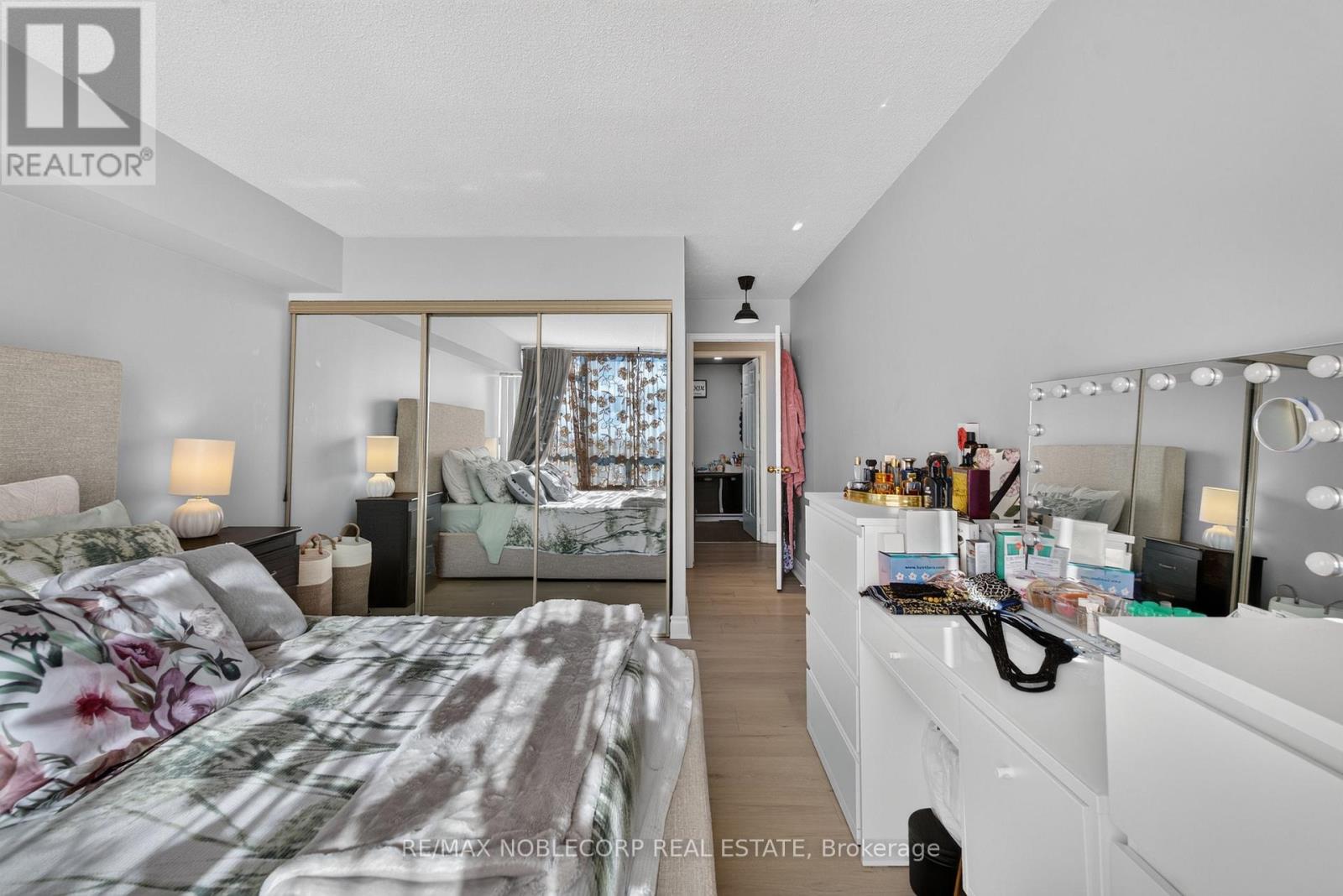 1603 - 22 Hanover Road, Brampton, Ontario L6S 5K7 - Photo 26 - W13785404