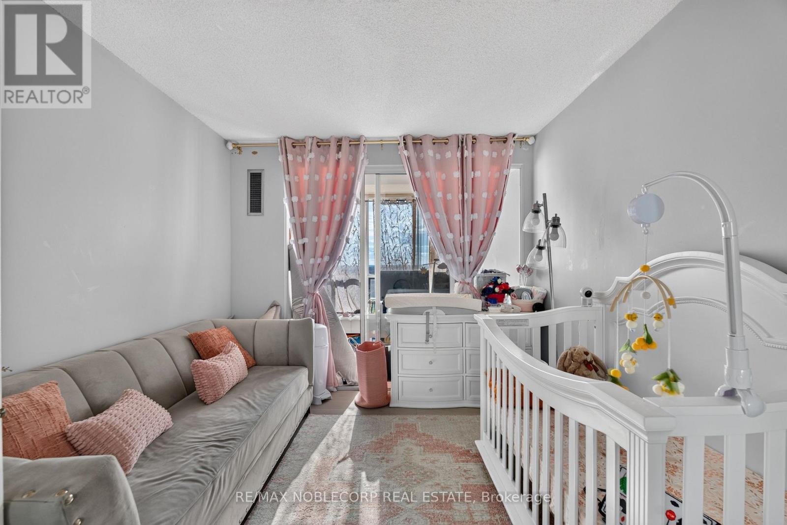 1603 - 22 Hanover Road, Brampton, Ontario L6S 5K7 - Photo 29 - W13785404