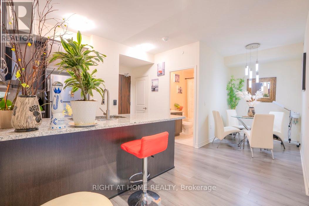 512 - 349 Rathburn Road W, Mississauga, Ontario L5B 0G9 - Photo 20 - W13785414