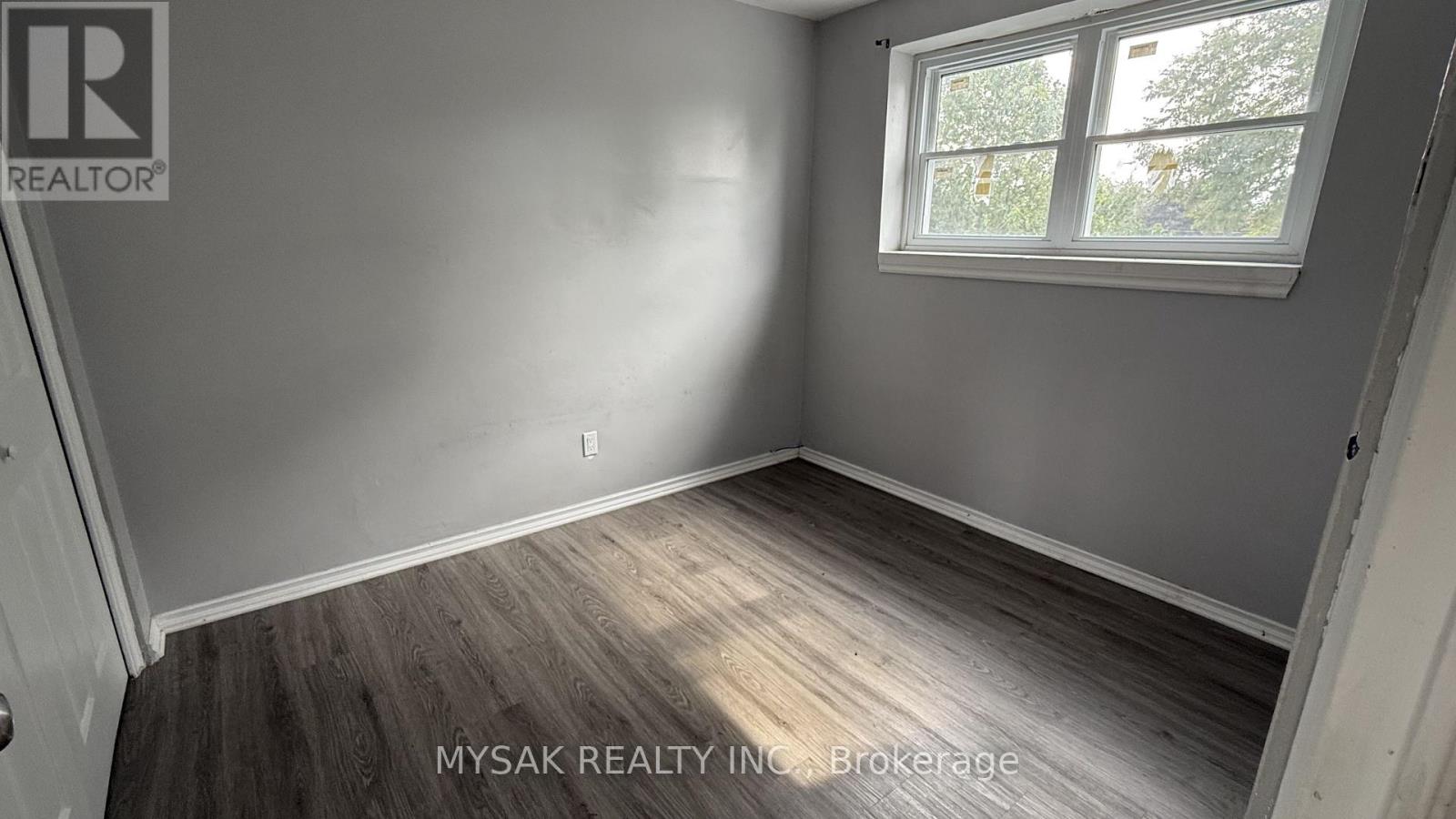 106 Lorne Avenue, Chatham-Kent, Ontario  N7M 1S1 - Photo 8 - X13785134