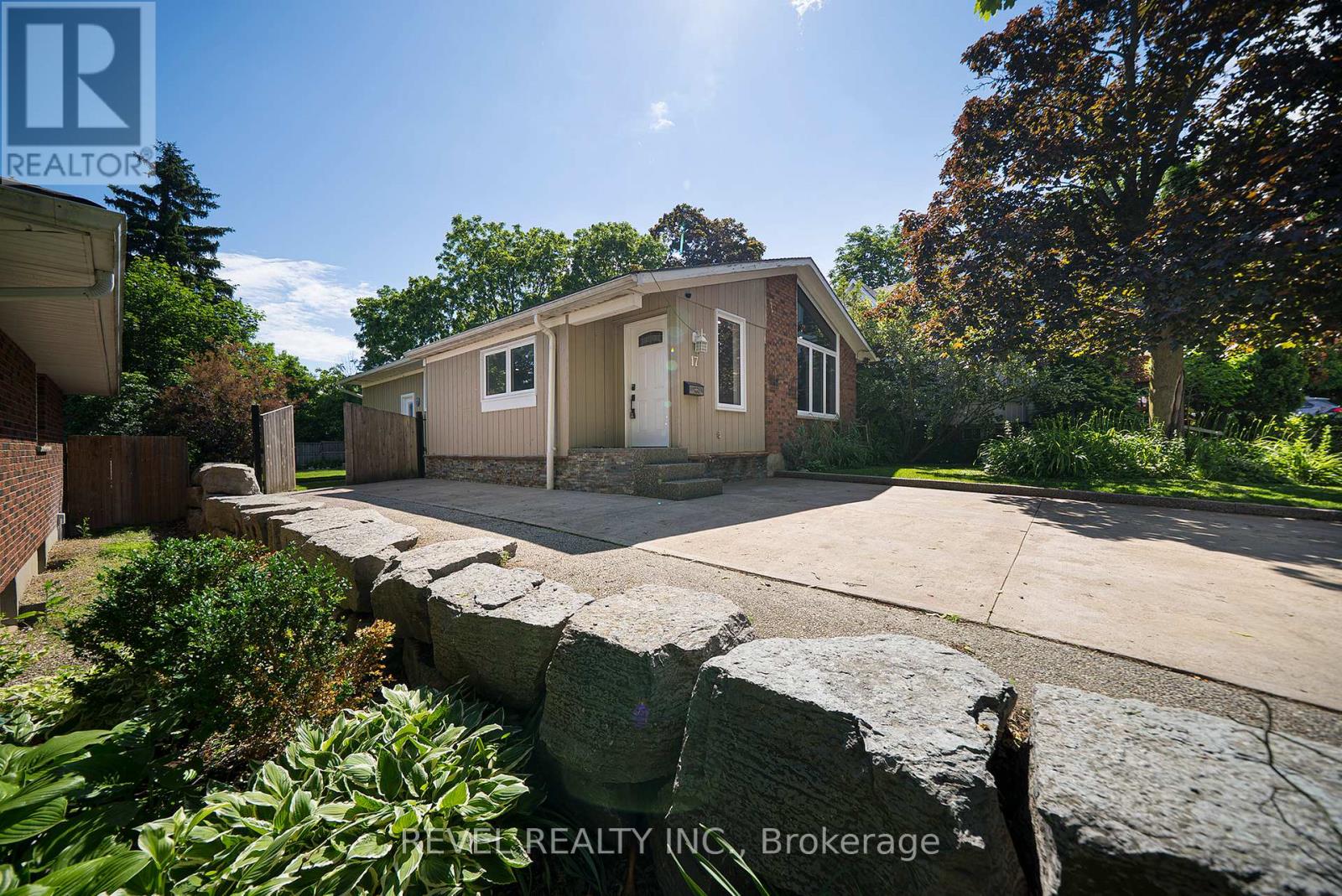 17 Flynn Avenue, Cambridge, Ontario  N3C 2T8 - Photo 30 - X13785244