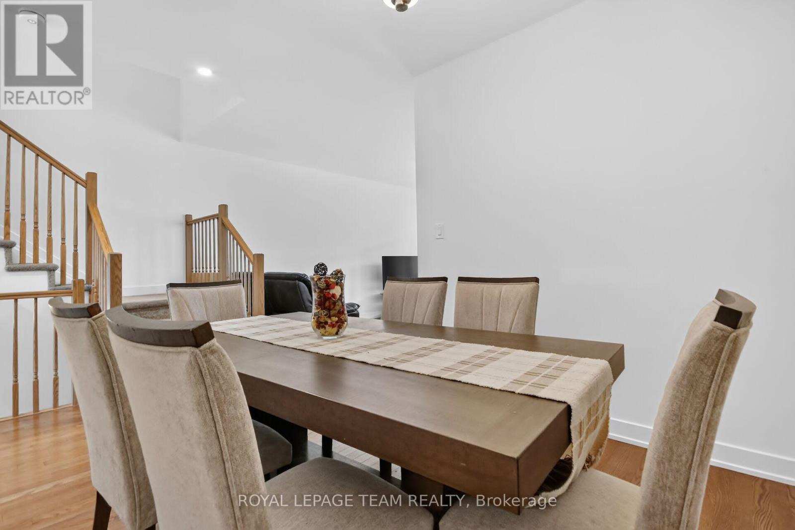 41 Moosonee Crescent, Ottawa, Ontario K4M 0M1 - Photo 12 - X13729924