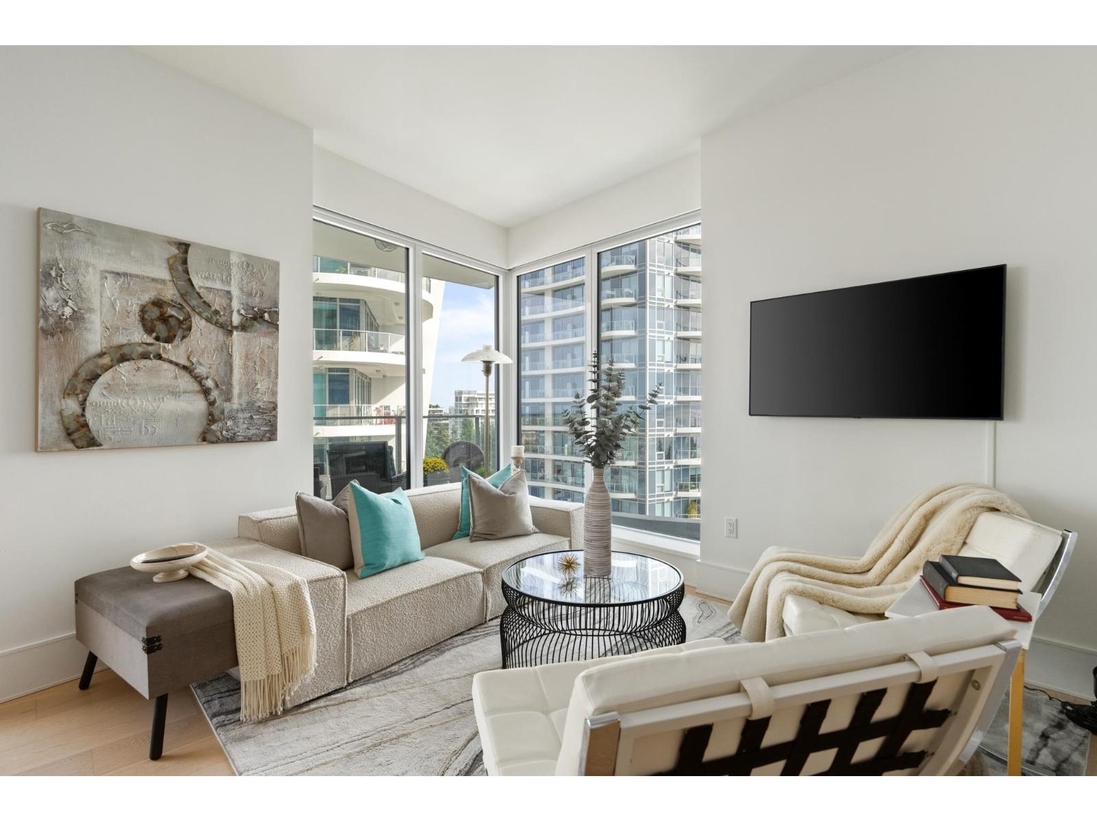 1504 1500 Martin Street, White Rock, British Columbia  V4B 0C2 - Photo 2 - R3160887