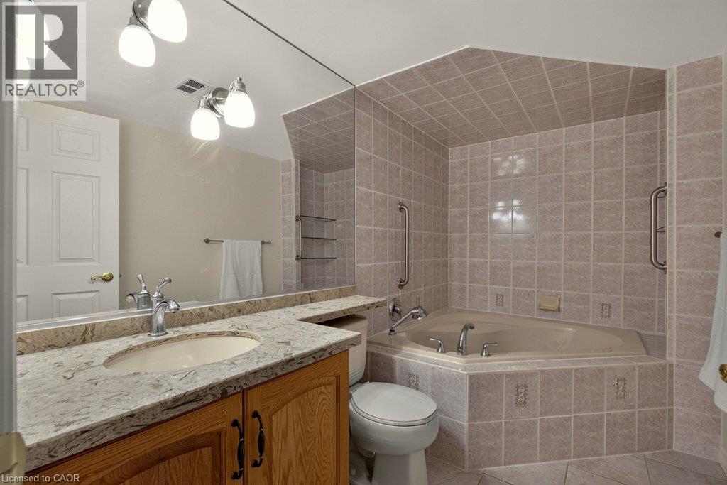 908 Mohawk Road E Unit# 305, Hamilton, Ontario  L8T 2R8 - Photo 22 - 40863347
