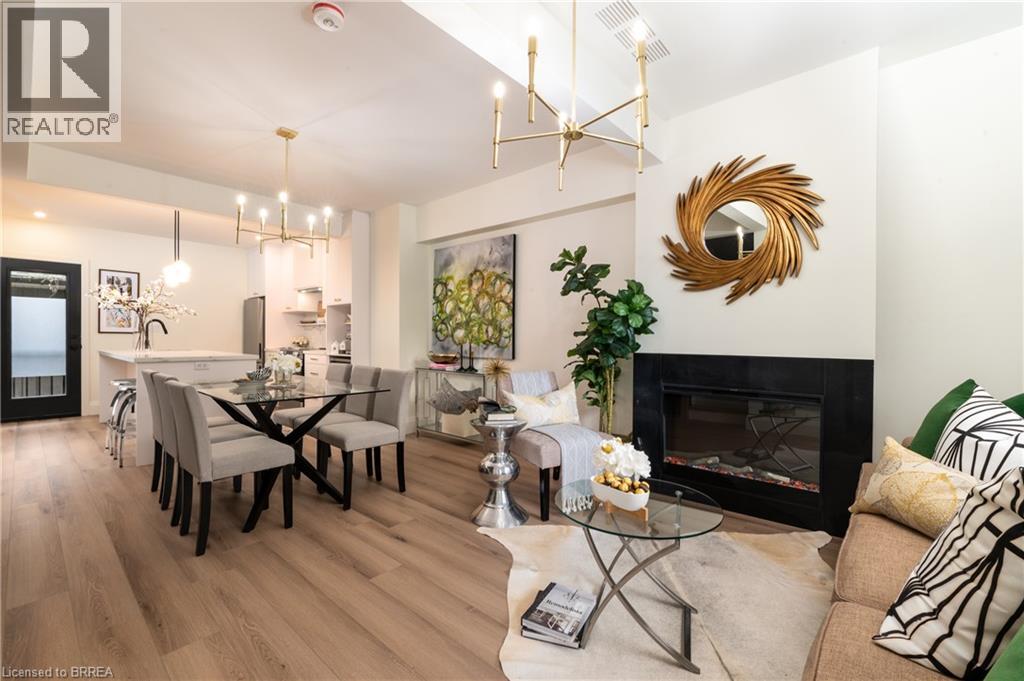 163 GRAND RIVER Avenue Unit# 2, Brantford, Ontario