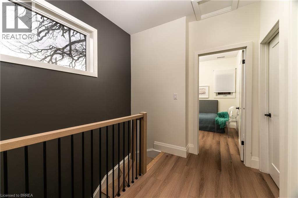 163 Grand River Avenue Unit# 2, Brantford, Ontario  N3T 4X7 - Photo 11 - 40863251