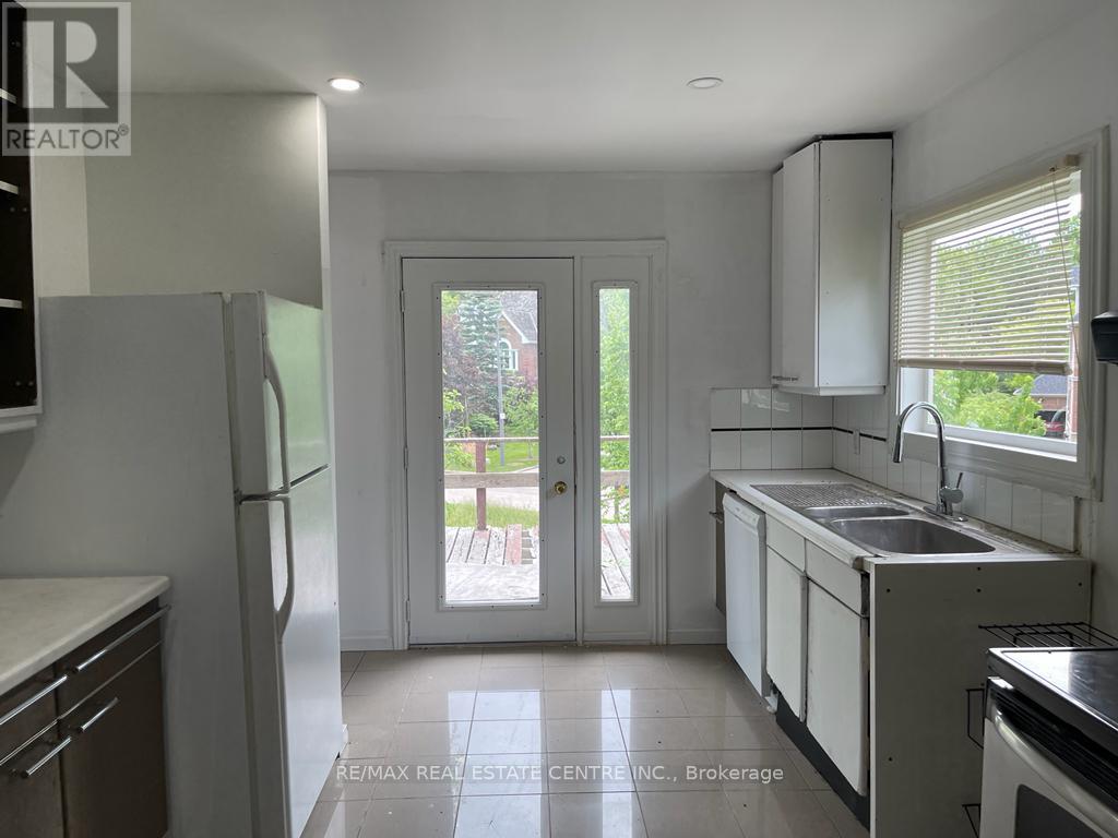 3274 Mississauga Road, Mississauga, Ontario  L5L 1J4 - Photo 9 - W13781732