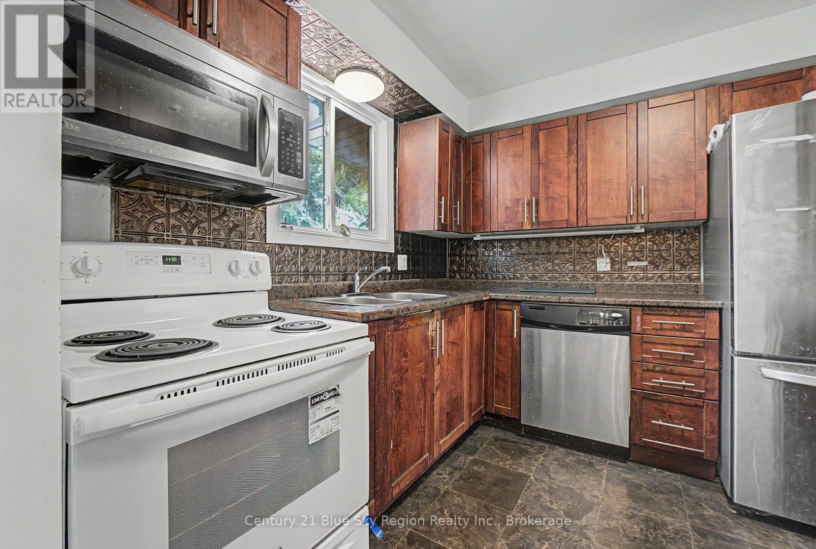 677 Tackaberry Drive, North Bay, Ontario  P1B 8R1 - Photo 14 - X13641666