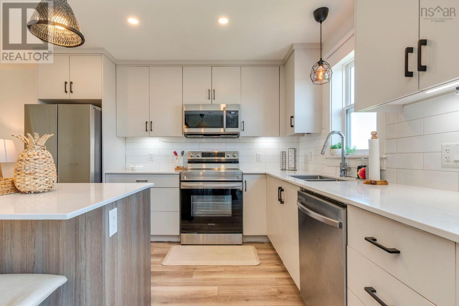 588a Herring Cove Road, Halifax, Nova Scotia  B3R 1X6 - Photo 16 - 202623336