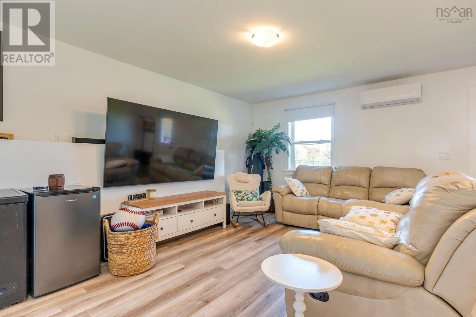 588a Herring Cove Road, Halifax, Nova Scotia  B3R 1X6 - Photo 33 - 202623336