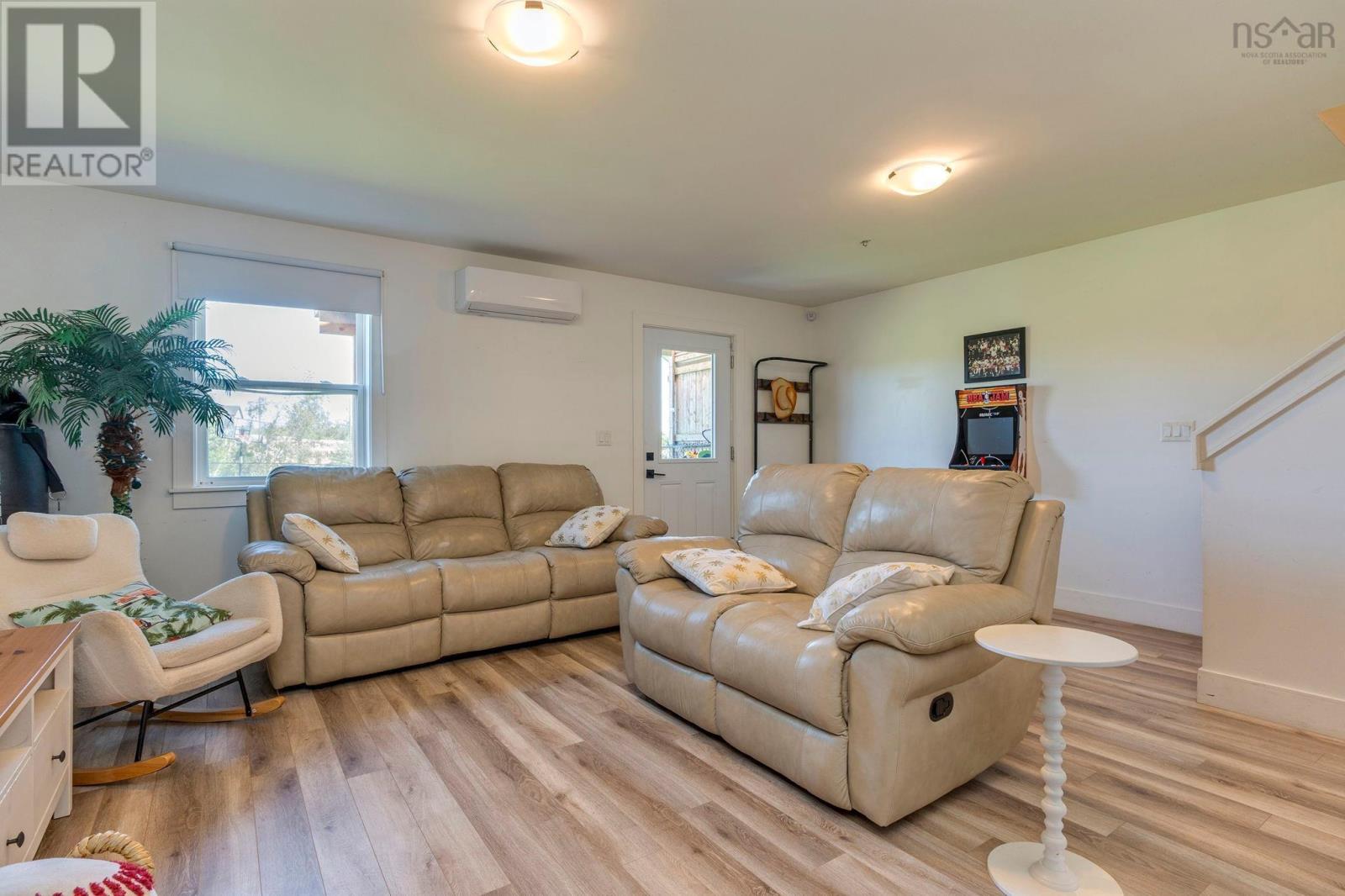 588a Herring Cove Road, Halifax, Nova Scotia  B3R 1X6 - Photo 34 - 202623336