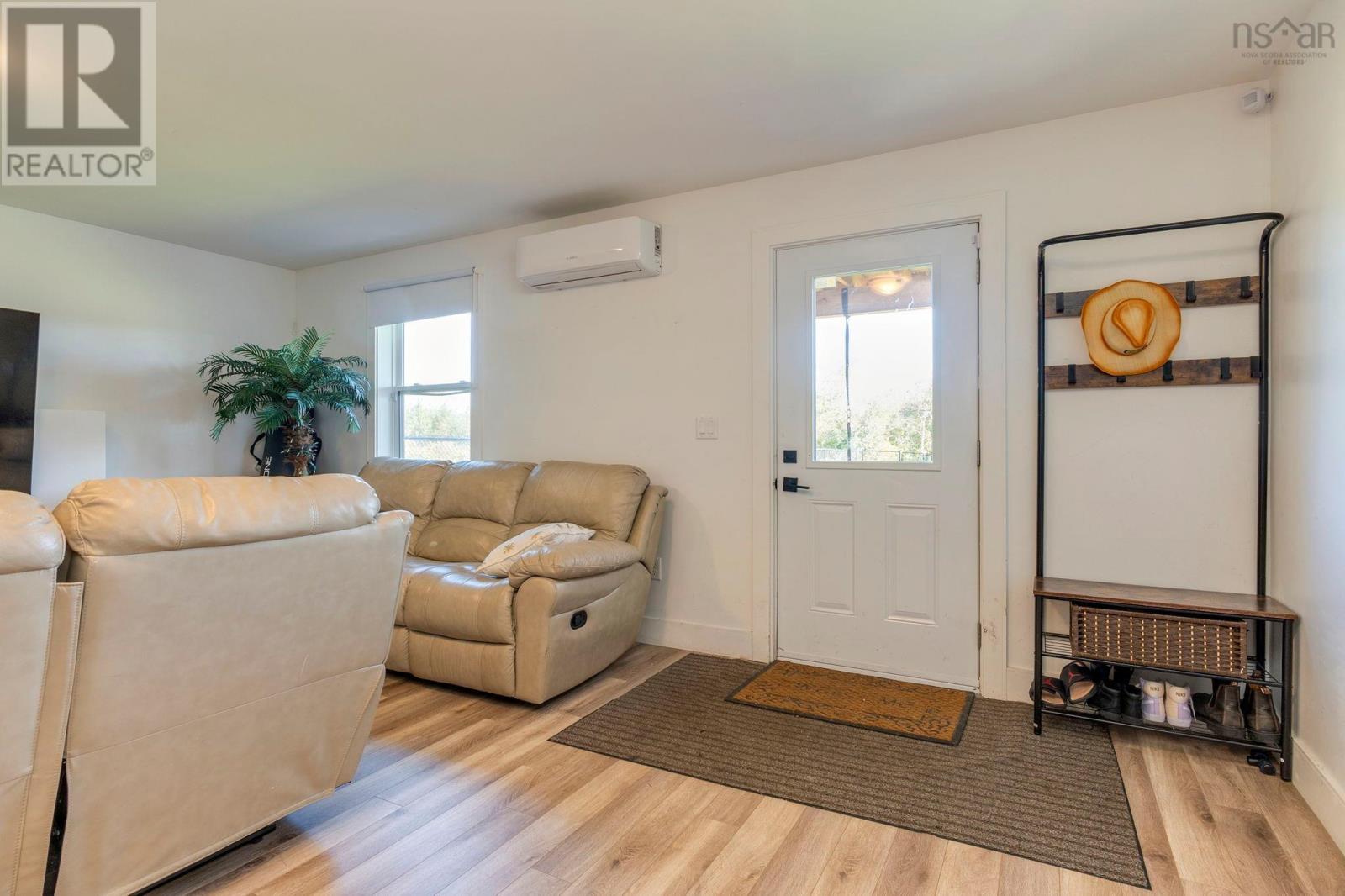 588a Herring Cove Road, Halifax, Nova Scotia  B3R 1X6 - Photo 35 - 202623336