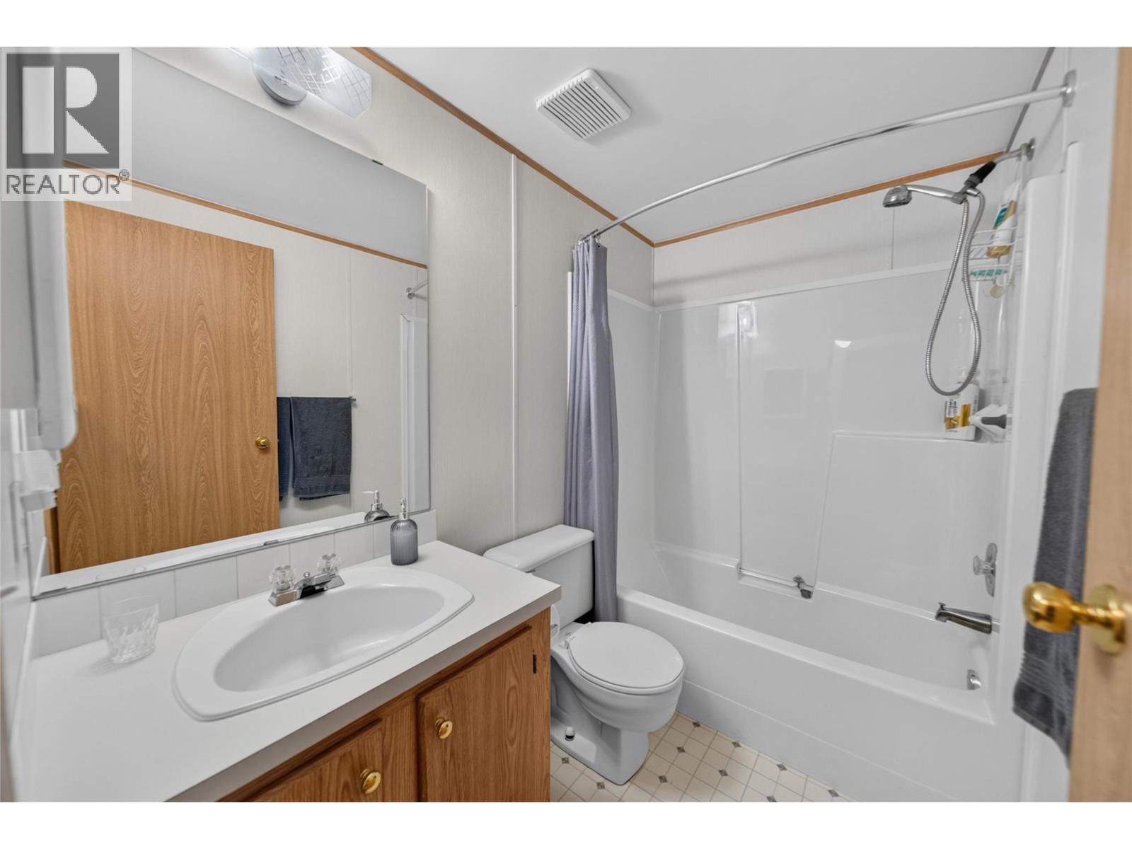 242 Hartley Street, Fernie, British Columbia  V0B 1M1 - Photo 29 - 10400687