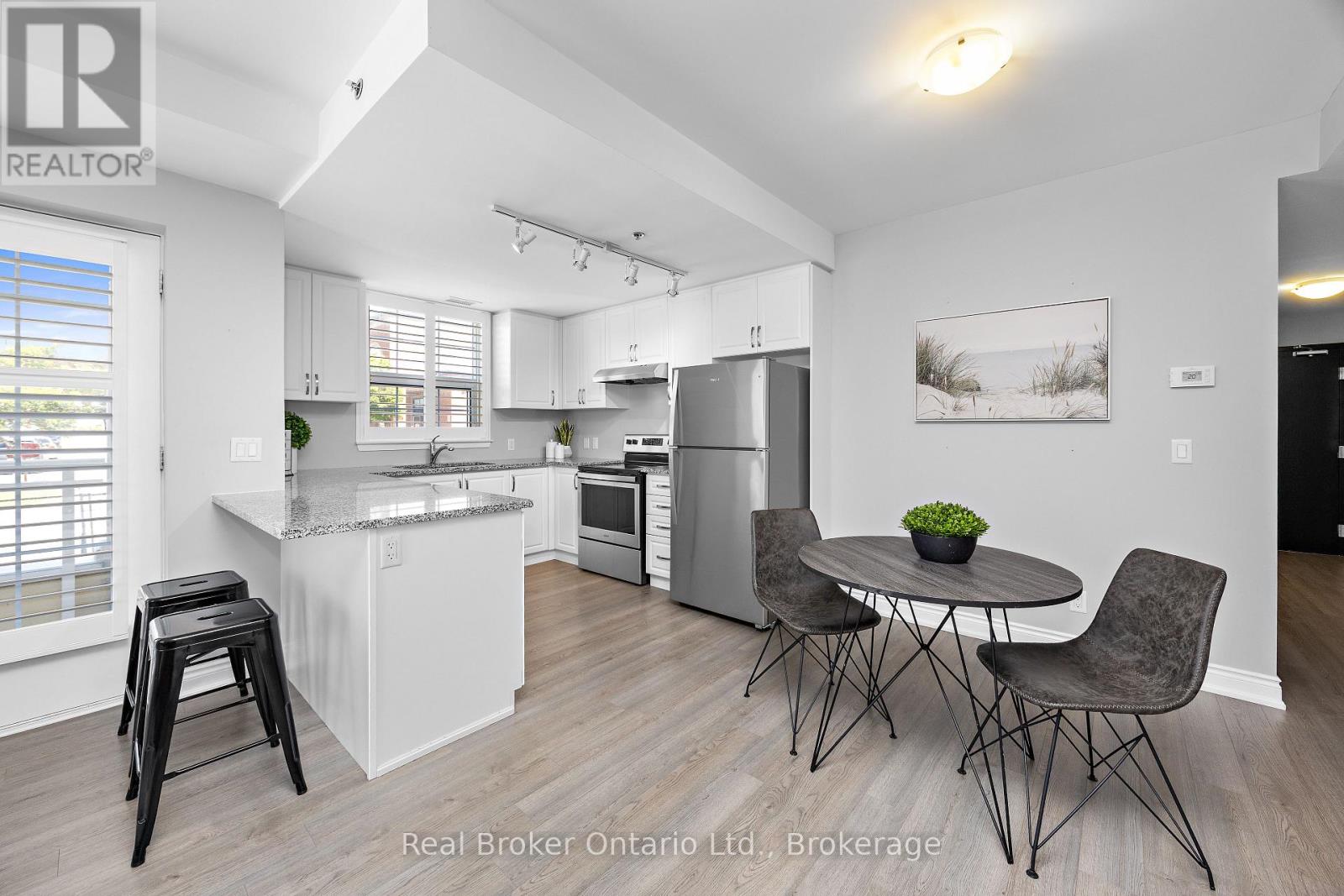 216 - 21 Brookhouse Drive, Clarington, Ontario  L1B 0V4 - Photo 10 - E13785552