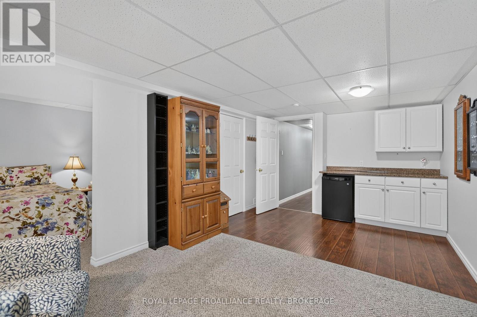 733 Shires Way, Kingston, Ontario  K7M 8X9 - Photo 20 - X13785516