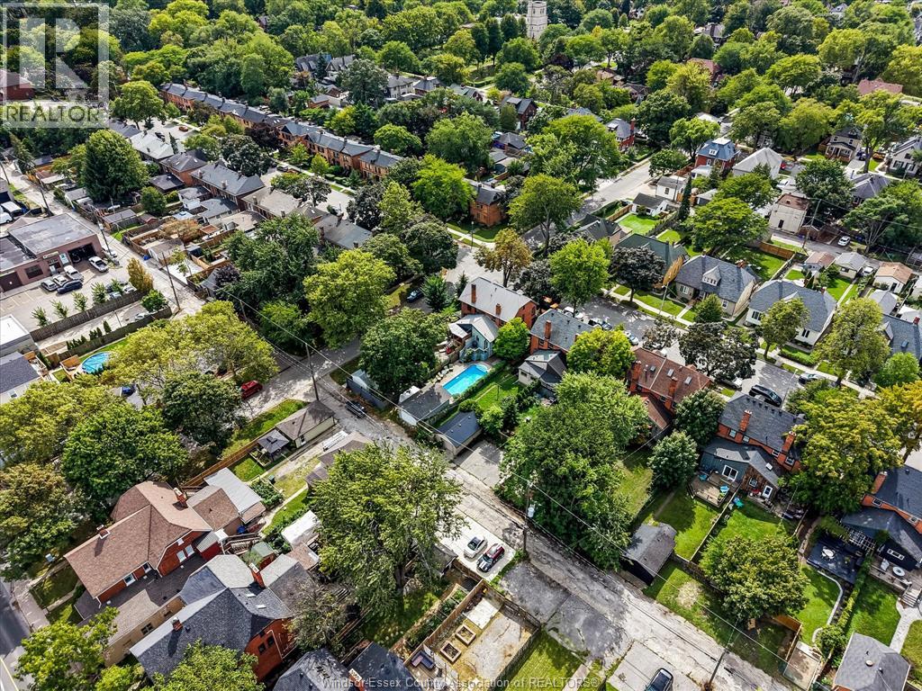 786 Monmouth, Windsor, Ontario  N8Y 3L2 - Photo 36 - 26022375