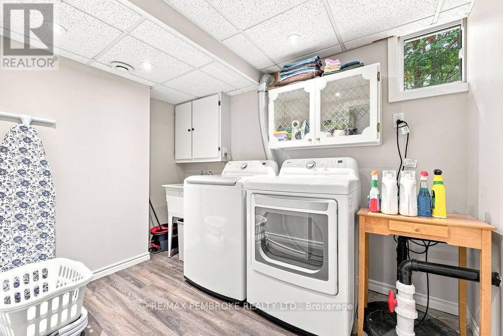 13 Sunset Crescent, Petawawa, Ontario K8H 2L8 - Photo 23 - X13785512