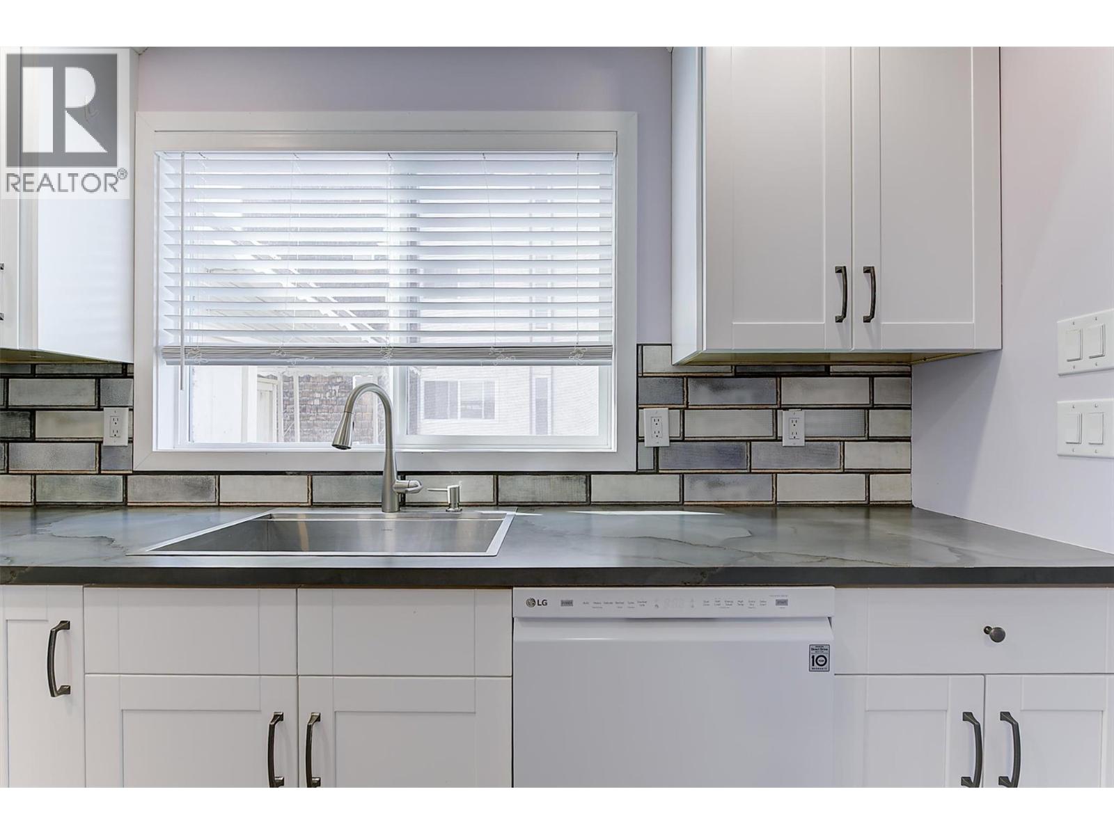 625 Rowcliffe Avenue Unit# 101, Kelowna, British Columbia  V1Y 5Y8 - Photo 8 - 10400516