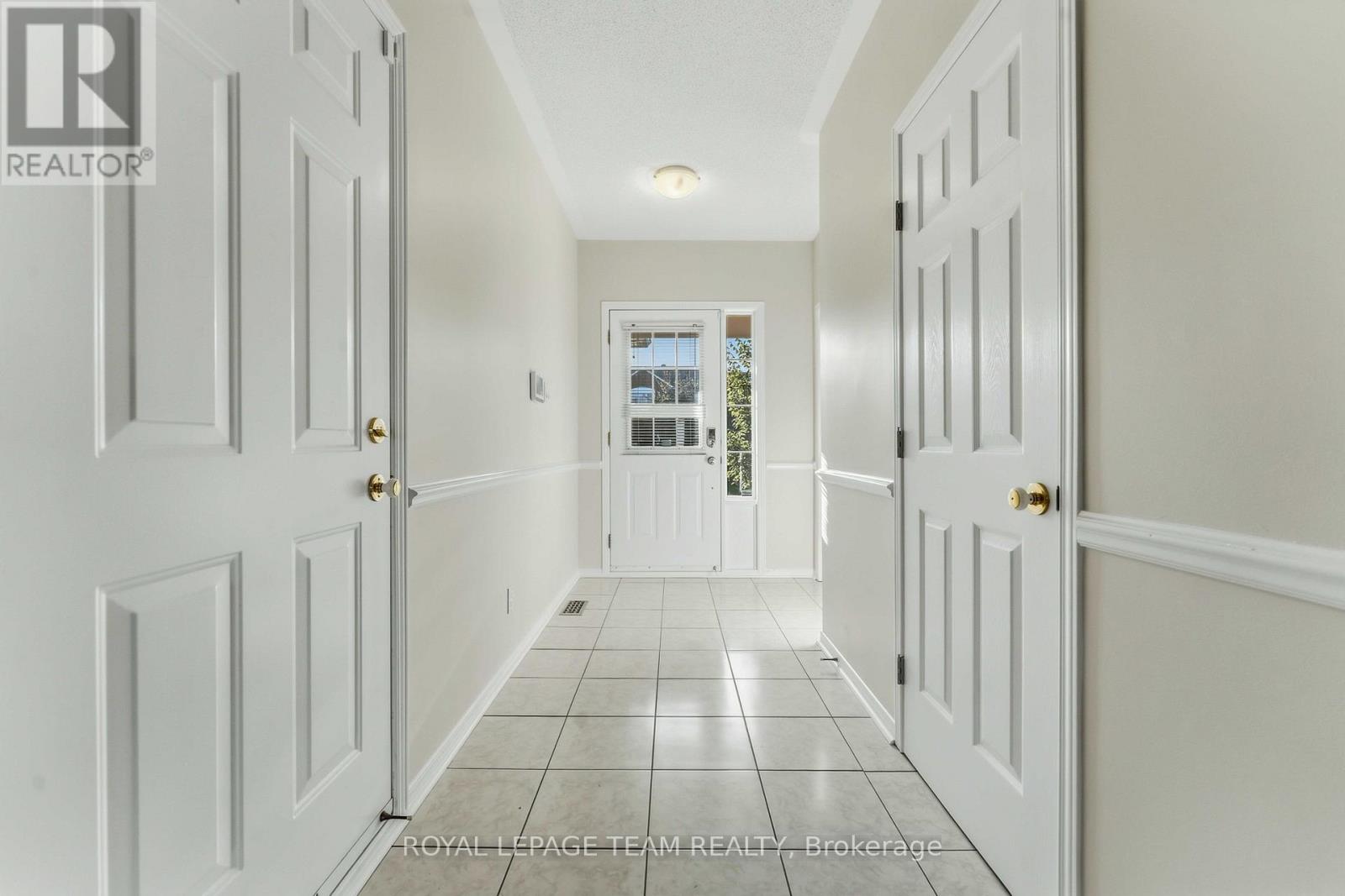 999 Cove Island Terrace, Ottawa, Ontario  K1V 1R3 - Photo 2 - X13785574
