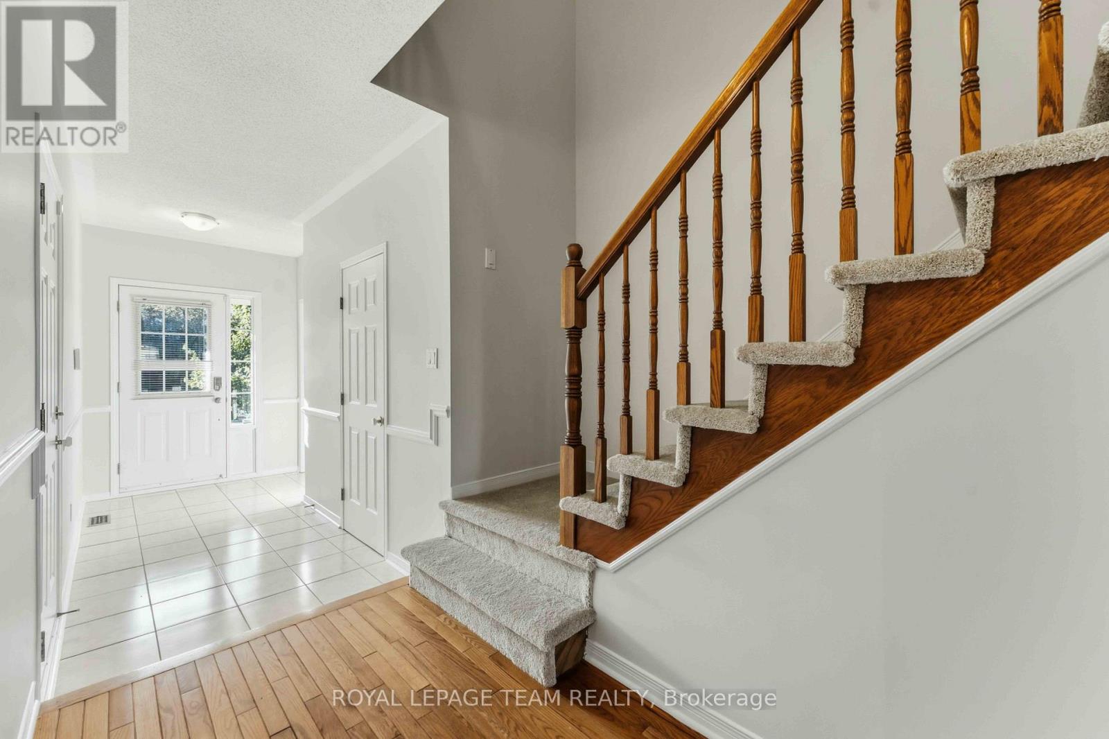 999 Cove Island Terrace, Ottawa, Ontario  K1V 1R3 - Photo 3 - X13785574