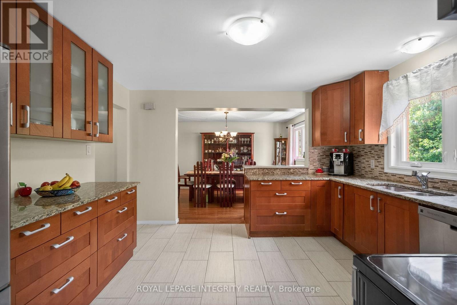 1409 Lepage Avenue, Ottawa, Ontario K1Z 8M8 - Photo 15 - X13785606