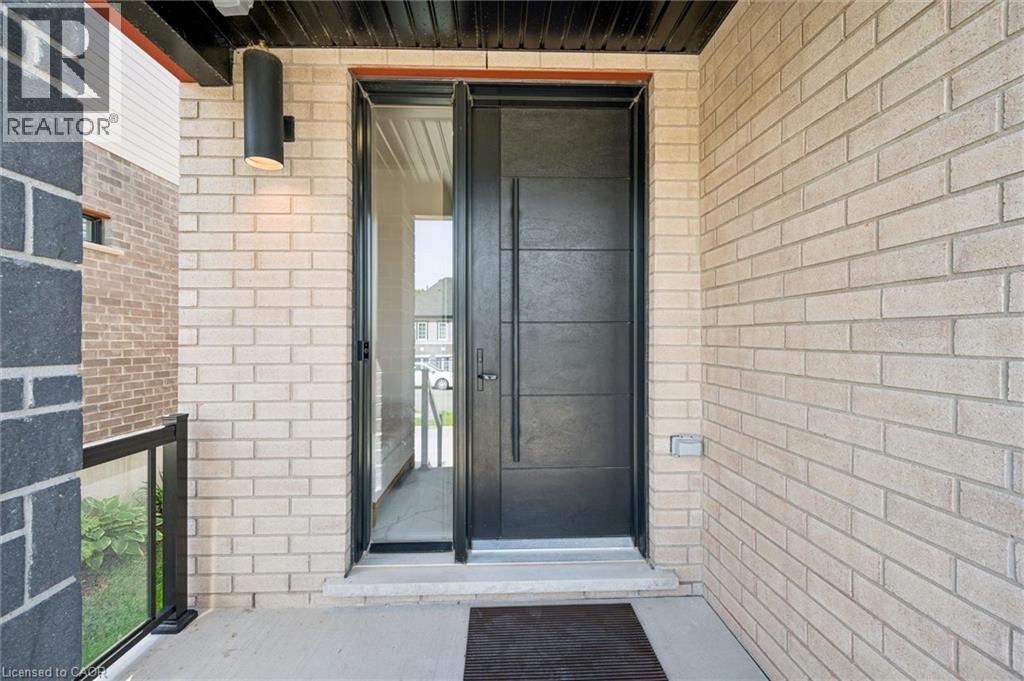 552 Nathalie Crescent, Kitchener, Ontario  N2E 0H9 - Photo 8 - 40863351