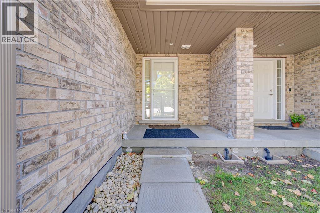 300 Fallowfield Drive Unit# 21, Kitchener, Ontario  N2C 0A9 - Photo 4 - 40863473
