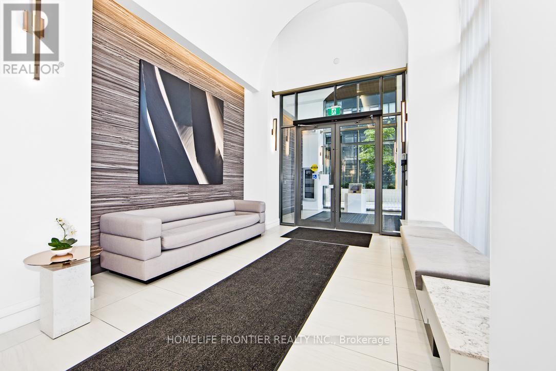 704 - 39 Roehampton Avenue, Toronto, Ontario  M4P 0G1 - Photo 3 - C13785462