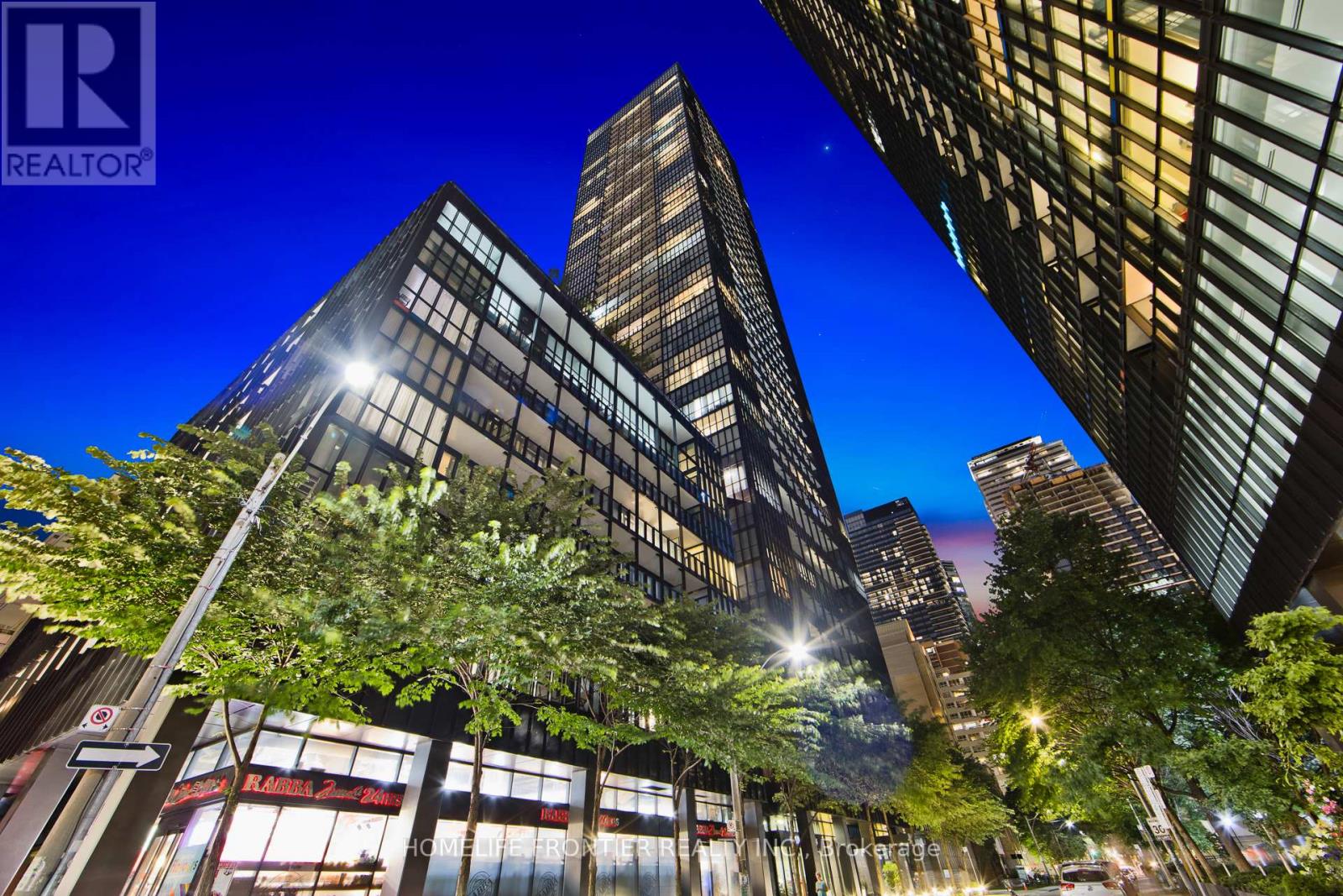 4202 - 101 Charles Street E, Toronto, Ontario  M4Y 1V2 - Photo 2 - C13785478