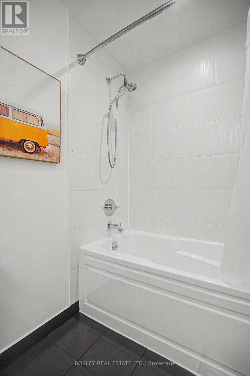 125 - 35 Brian Peck Crescent, Toronto, Ontario  M4G 0A5 - Photo 16 - C13785492