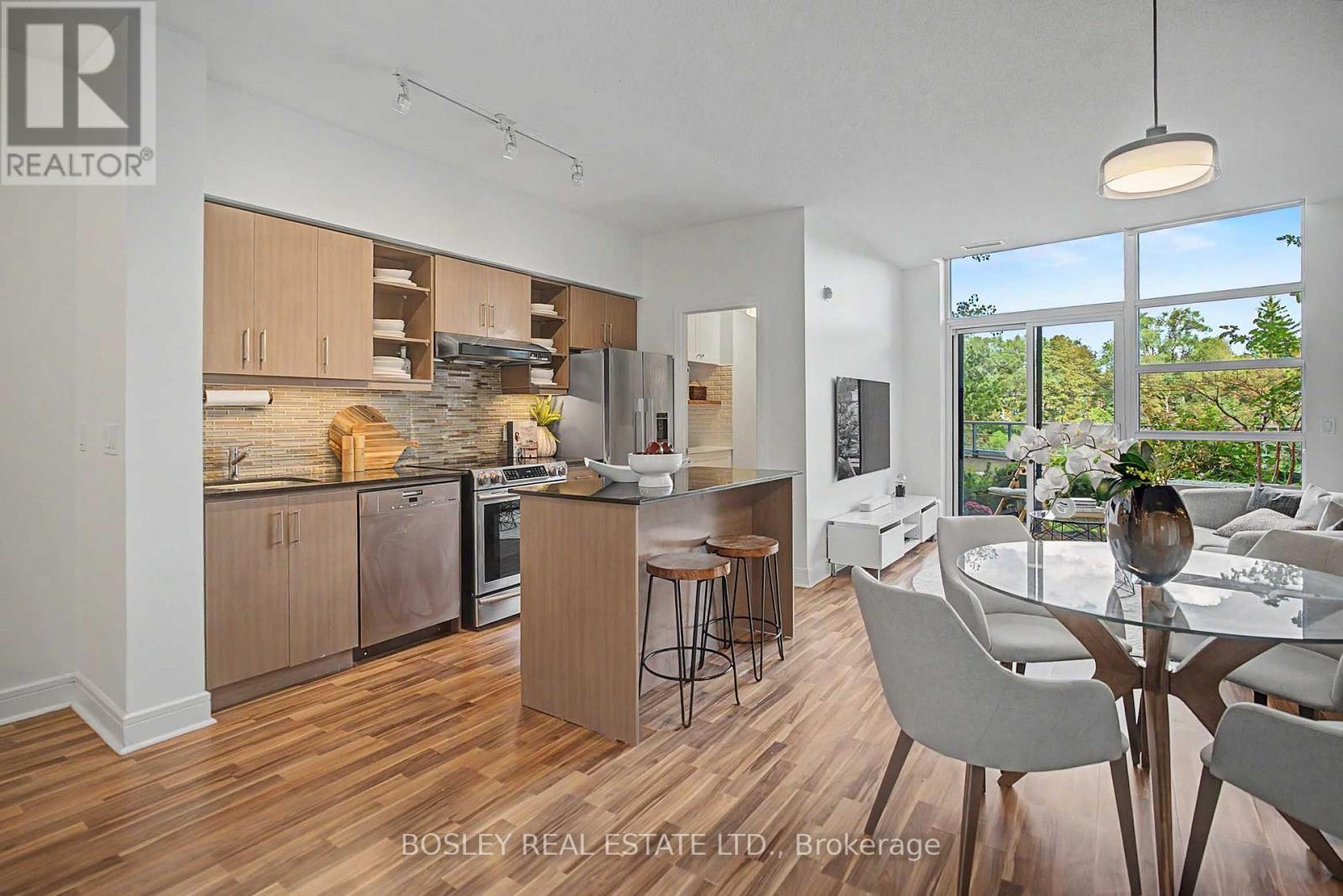125 - 35 Brian Peck Crescent, Toronto, Ontario  M4G 0A5 - Photo 4 - C13785492