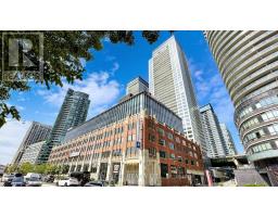 4002 - 17 BATHURST STREET, Toronto, Ontario