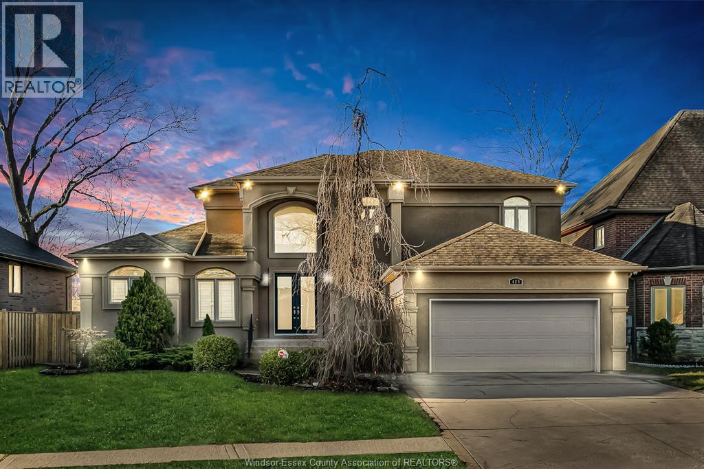 425 COUNTRY CLUB DRIVE, Windsor, Ontario