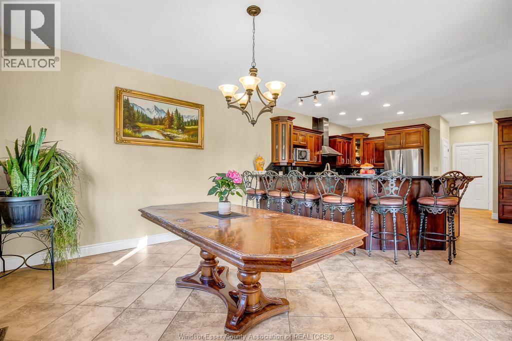425 Country Club Drive, Windsor, Ontario  N9G 3G9 - Photo 22 - 26022623