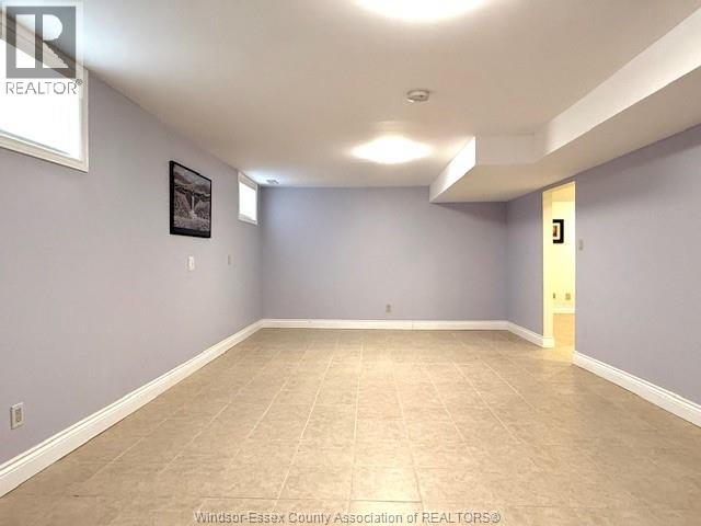 425 Country Club Drive, Windsor, Ontario  N9G 3G9 - Photo 35 - 26022623