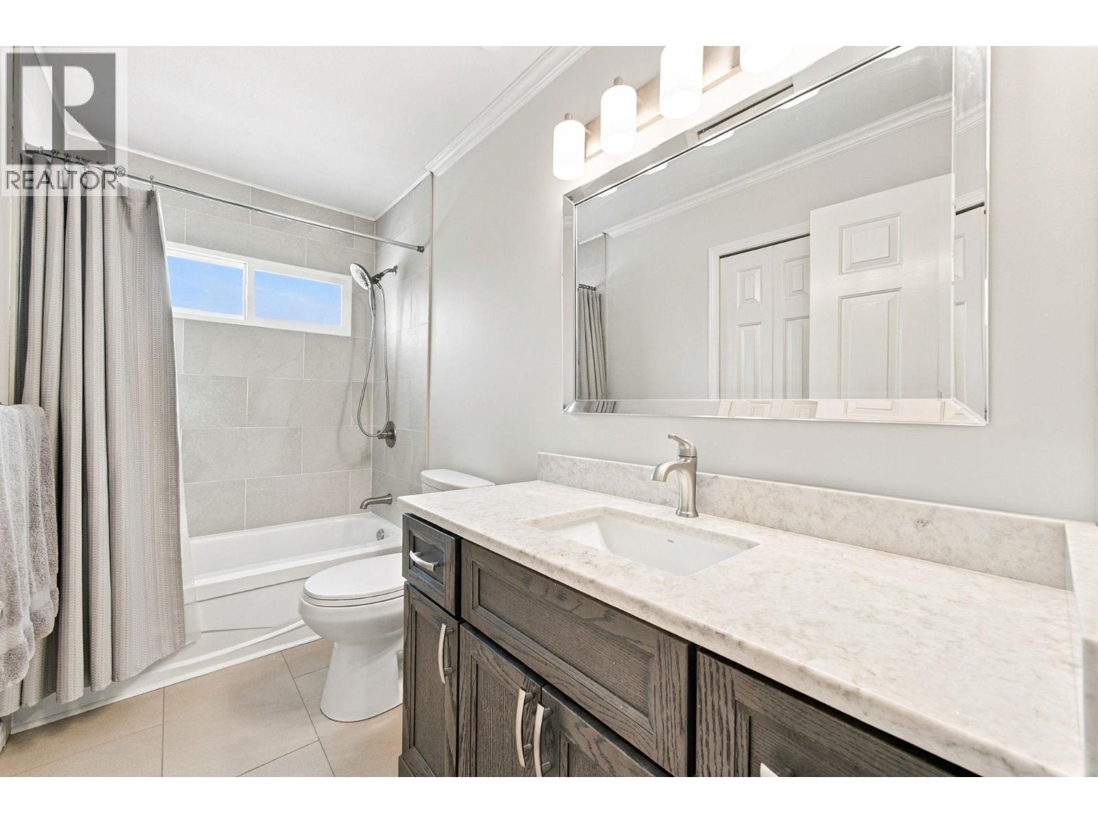 3950 Sparrow Lane, North Vancouver, British Columbia  V7G 2M8 - Photo 22 - R3165513