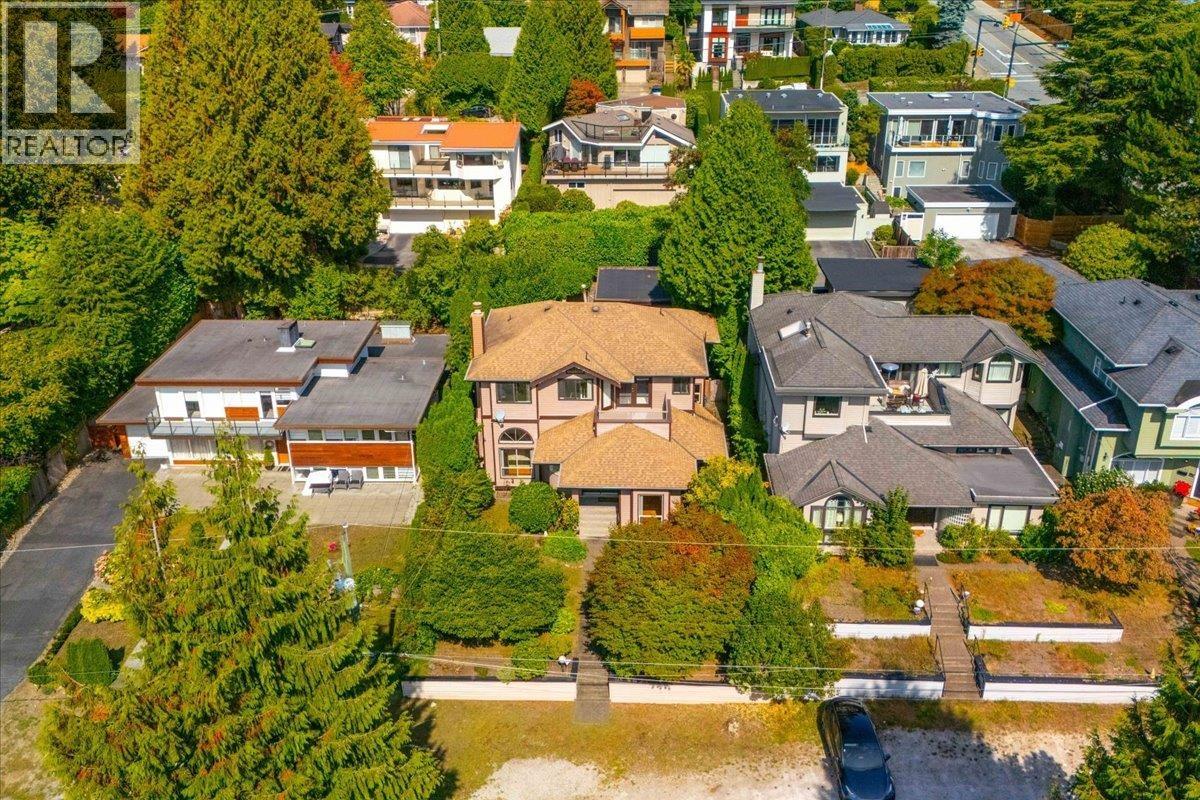 1523 Lawson Avenue, West Vancouver, British Columbia  V7V 2C8 - Photo 37 - R3165515