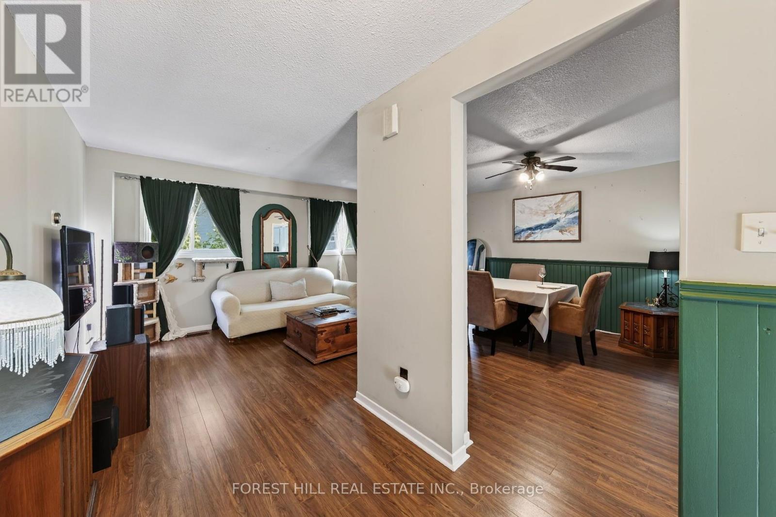 9 - 25 Deer Run Crescent, Bradford West Gwillimbury (Bradford), Ontario  L3Z 1N1 - Photo 4 - N13785430
