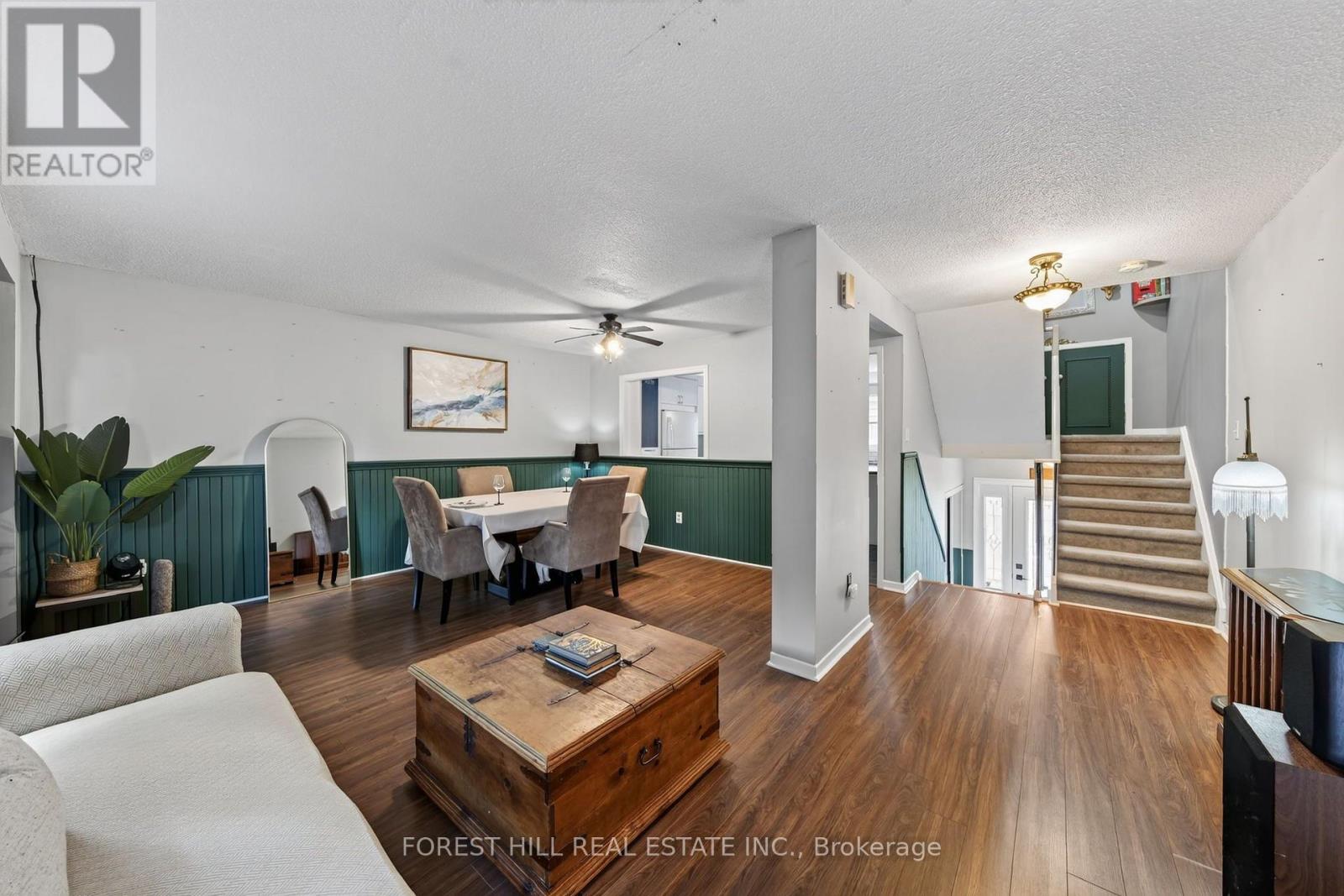 9 - 25 Deer Run Crescent, Bradford West Gwillimbury (Bradford), Ontario  L3Z 1N1 - Photo 6 - N13785430