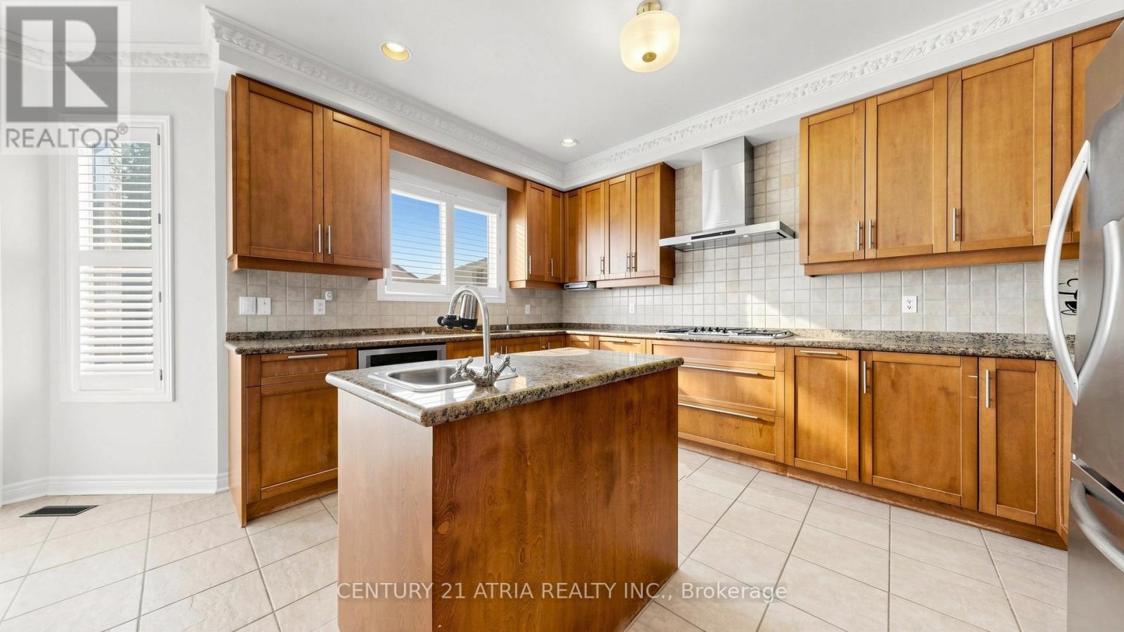64 Alpine Crescent, Richmond Hill (Rouge Woods), Ontario  L4S 1W1 - Photo 19 - N13785470