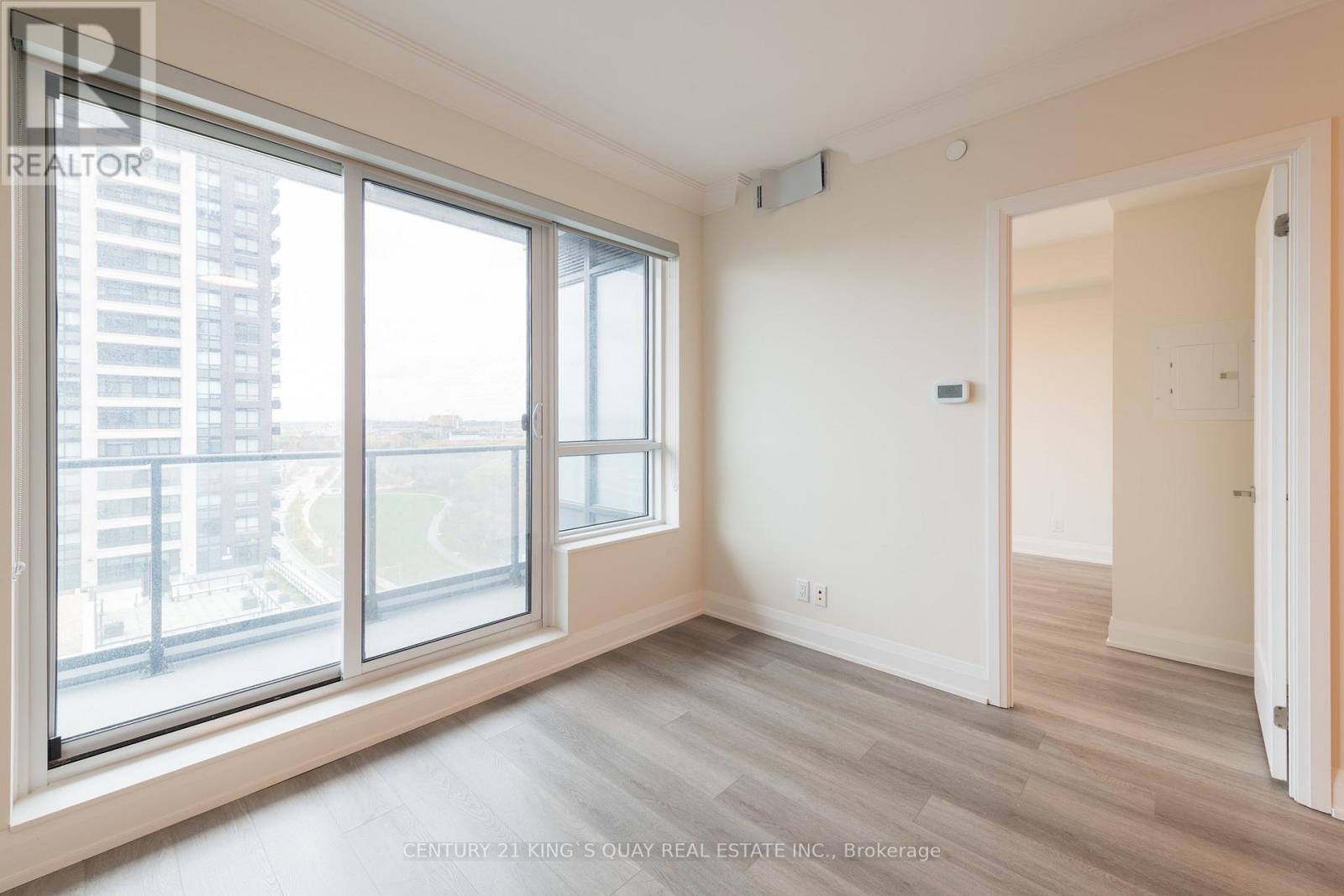 1702 - 18 Water Walk Drive, Markham, Ontario  L3R 6L5 - Photo 11 - N13785488