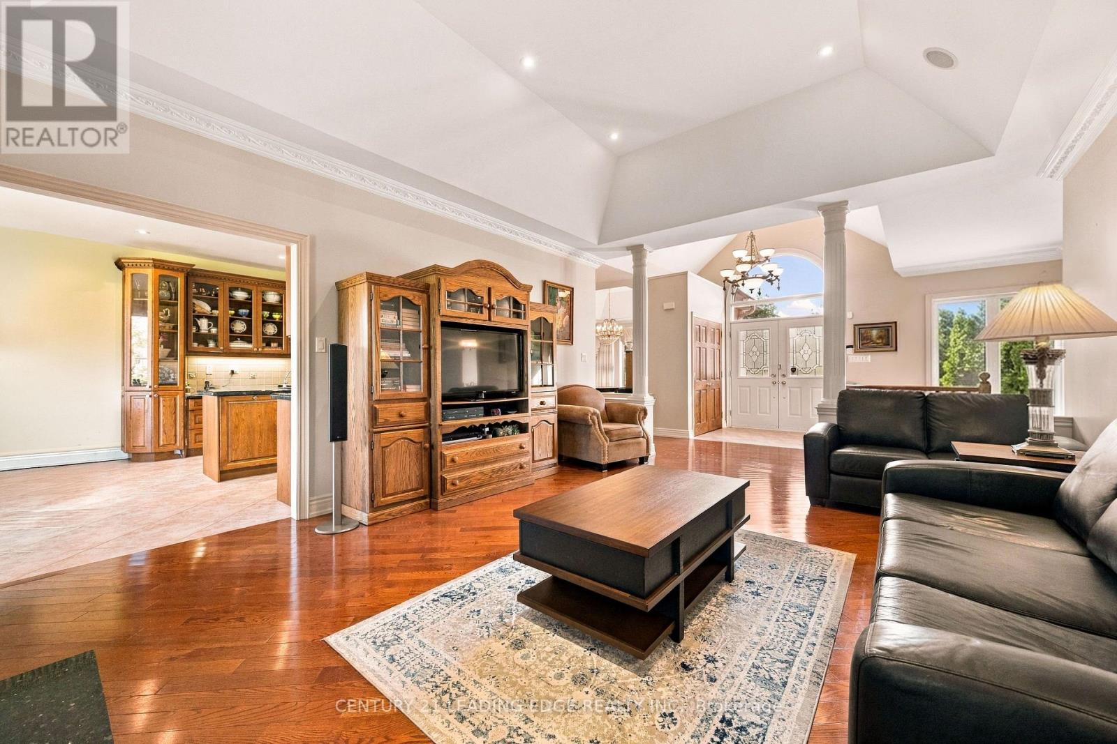 24 George Pipher Lane, Whitchurch-Stouffville, Ontario  L4A 1M4 - Photo 8 - N13785562