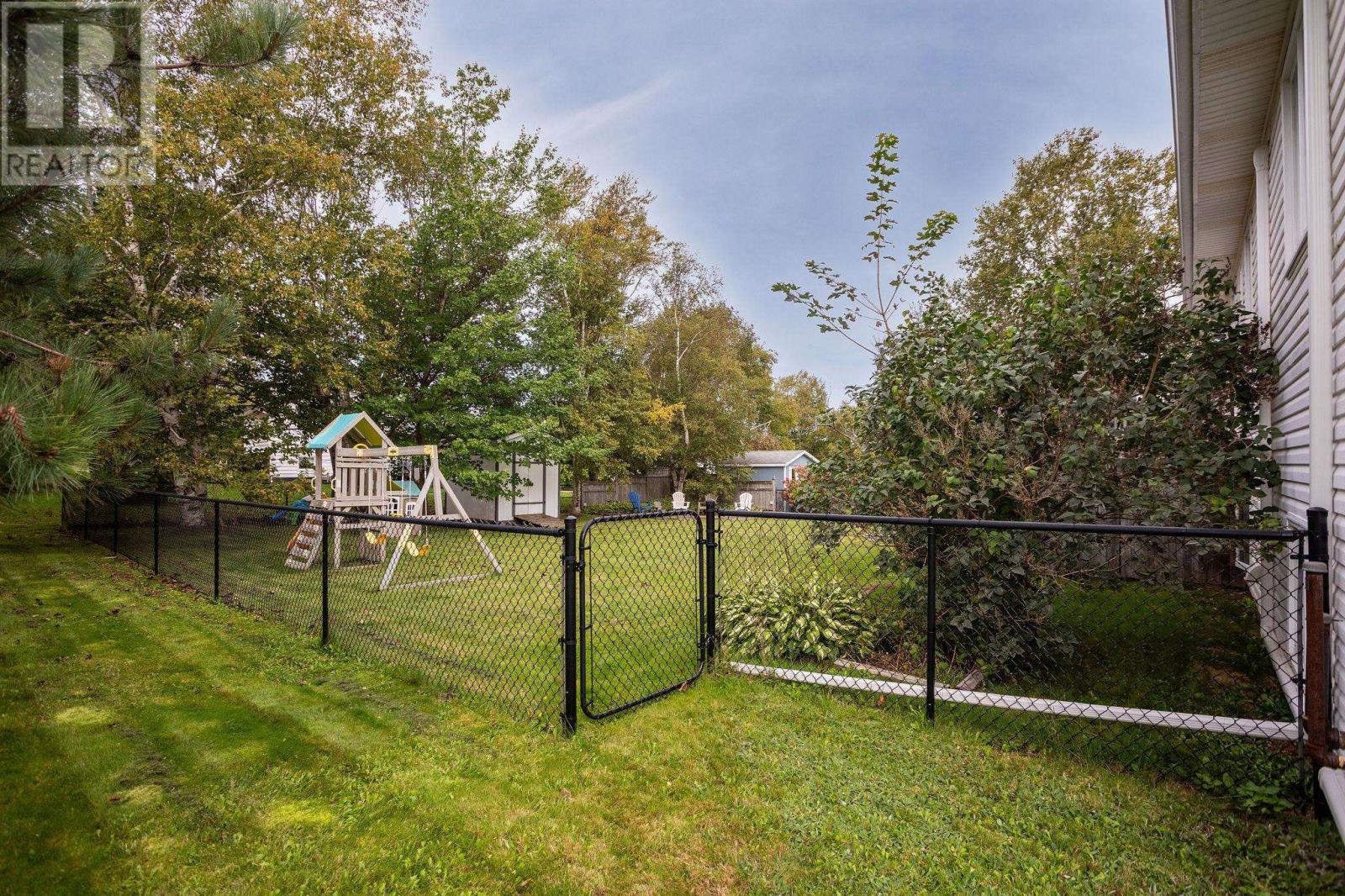 17 Aptos Drive, Stratford, Prince Edward Island  C1B 1W7 - Photo 35 - 202623307